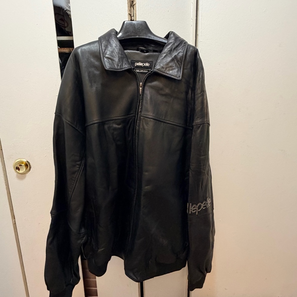 Pelle Pelle Men's Black Bomber Jacket
